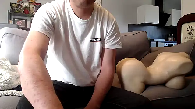 freddy0222222 online show from 06/13/26, 06:33