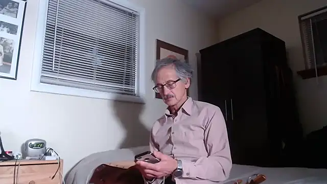hottottrot691 online show from 02/03/25, 01:30