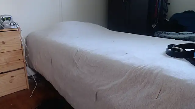hottottrot691 online show from 07/13/26, 02:20