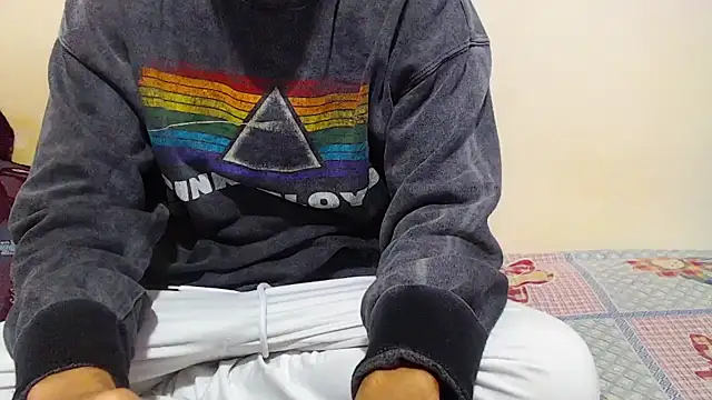 Alexdelarge323 online show from 01/01/25, 11:16