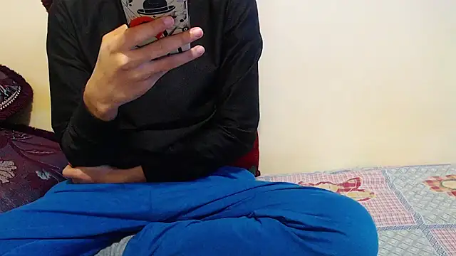 Alexdelarge323 online show from 01/07/25, 10:54