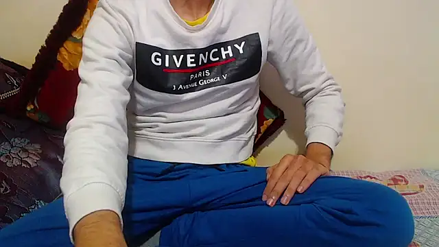 Alexdelarge323 online show from 01/13/25, 07:21