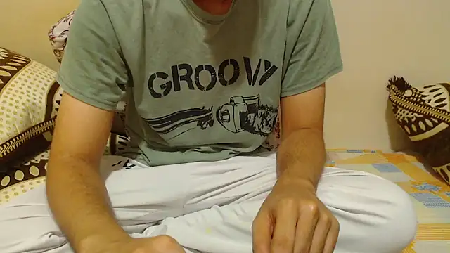 Snapshot of Alexdelarge323 chatting on 09/22/25, 11:23 Alexdelarge323 online show from 09/22/25, 11:23