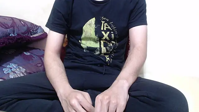 Alexdelarge323 online show from 06/10/26, 04:28