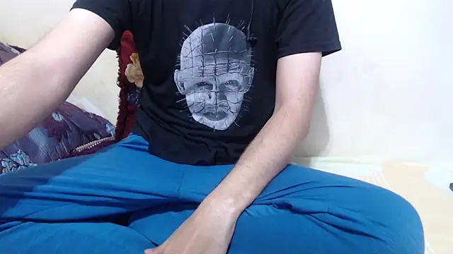 Alexdelarge323 online show from 06/17/26, 03:57