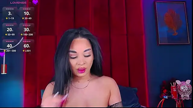 MadyLuxxx online show from 10/21/25, 06:41