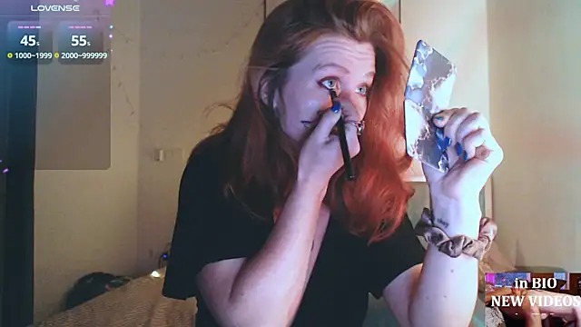 Cassie Wild online show from 12/04/25, 01:42