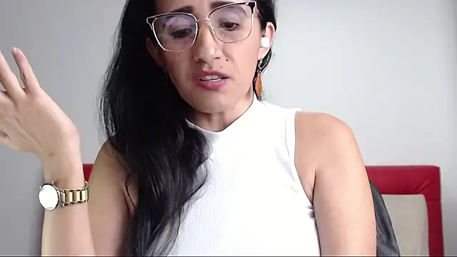 Lucynaugthyy online show from 02/27/25, 04:10