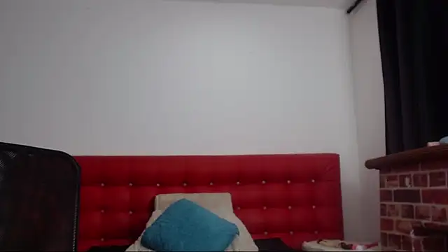 Lucynaugthyy online show from 03/05/25, 11:28