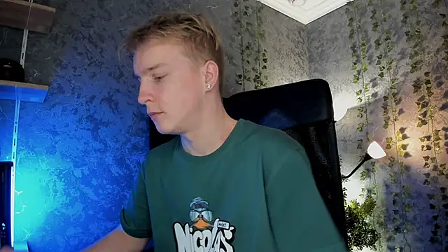 AlexxSweet online show from 10/12/25, 06:34