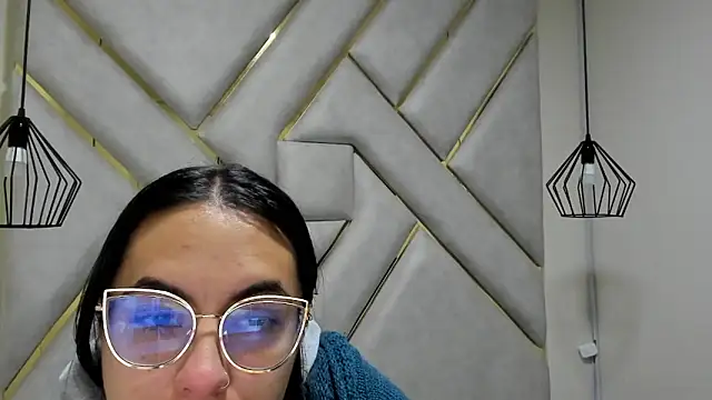 nalalye cruzz  online show from 02/27/25, 02:42