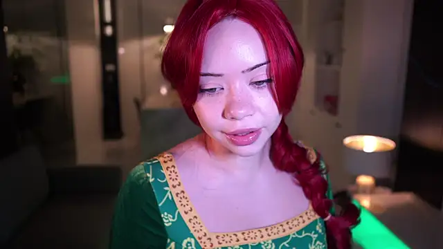 VixenMia online show from 10/12/25, 02:32