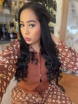 Luisa Fernandaa online show from 07/23/26, 10:19