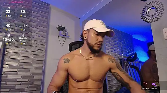 ARON TAYLER01 online show from 07/14/26, 10:21