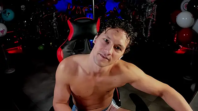 Snapshot of dirty-boss chatting on 11/13/25, 09:41 dirty-boss online show from 11/13/25, 09:41