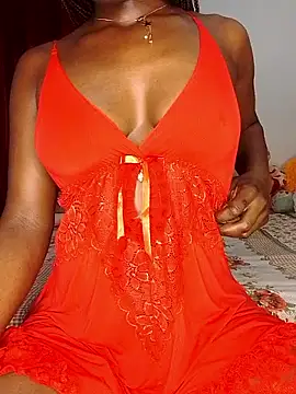 NicRaisaa online show from 10/10/25, 04:55