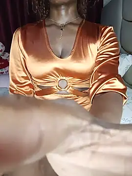 NicRaisaa online show from 06/07/26, 06:55