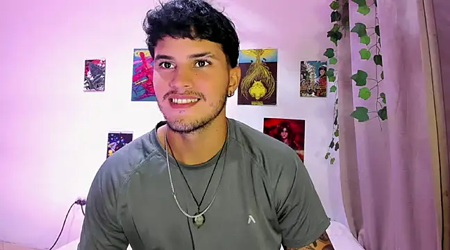 Nekoboy01 online show from 12/30/24, 01:58