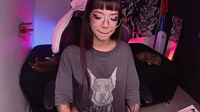 Abbylizzy online show from 01/18/25, 11:22