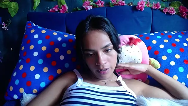 Samara Beltran online show from 12/20/24, 08:12