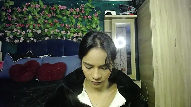 Samara Beltran online show from 01/24/25, 12:10