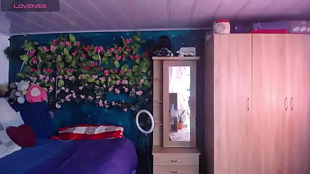 Samara Beltran online show from 02/10/25, 03:32