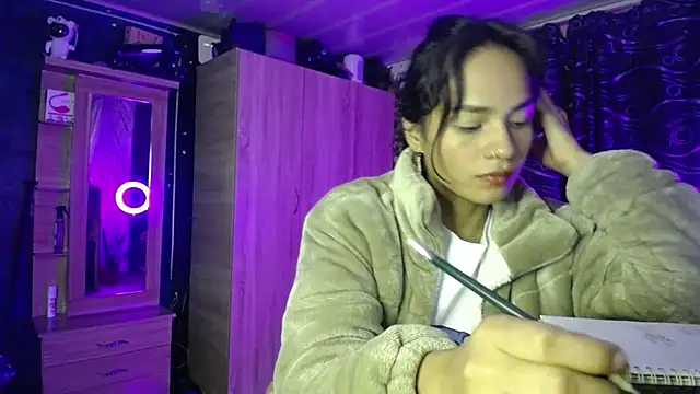 Samara Beltran online show from 03/03/25, 09:55