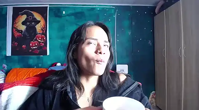 Samara Beltran online show from 03/13/25, 05:28