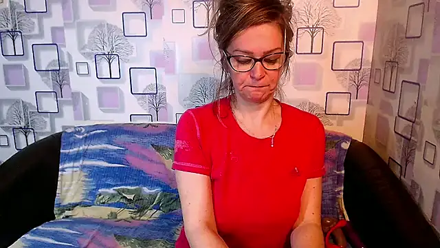 Snapshot of milfsexy chatting on 12/10/24, 03:12 milfsexy online show from 12/10/24, 03:12