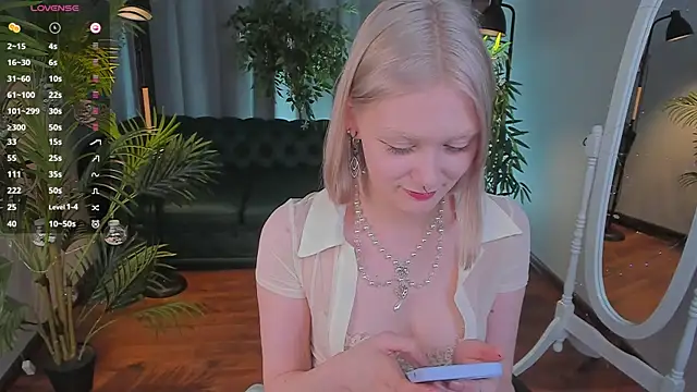  Rude Girl  online show from 12/30/24, 03:13