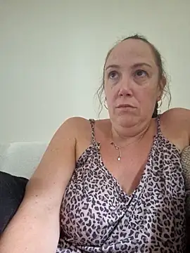 Wisie Cutie online show from 09/13/25, 12:27
