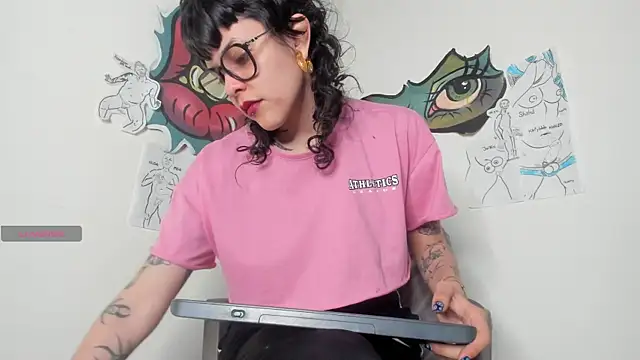 trinitty online show from 05/21/26, 06:37