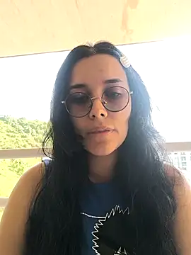 Snapshot of Annya-sweet chatting on 11/25/25, 02:17 Annya-sweet online show from 11/25/25, 02:17