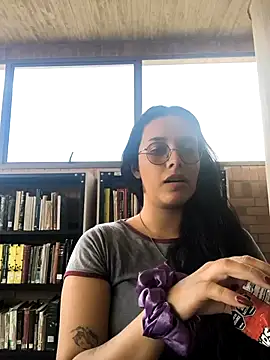 Snapshot of Annya-sweet chatting on 11/26/25, 04:08 Annya-sweet online show from 11/26/25, 04:08