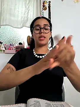 Annya-sweet online show from 05/14/26, 02:35