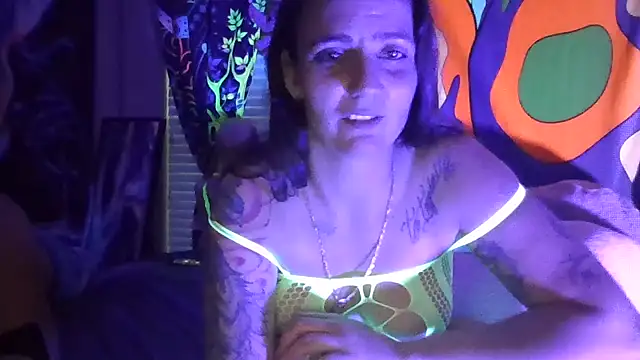 Emma-Rae online show from 02/19/25, 12:00