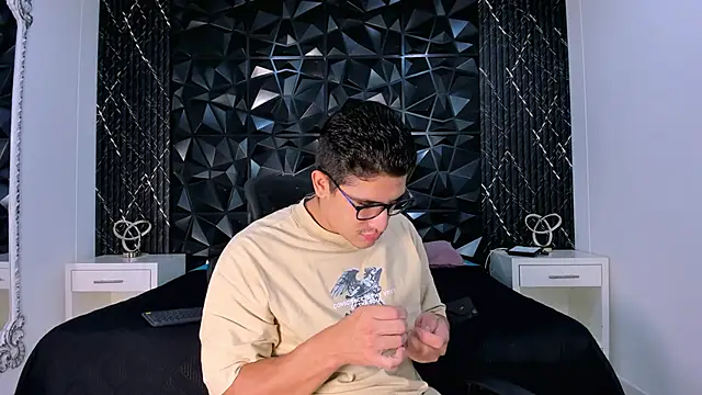 Snapshot of JeffDaltton chatting on 10/02/25, 08:16 JeffDaltton online show from 10/02/25, 08:16