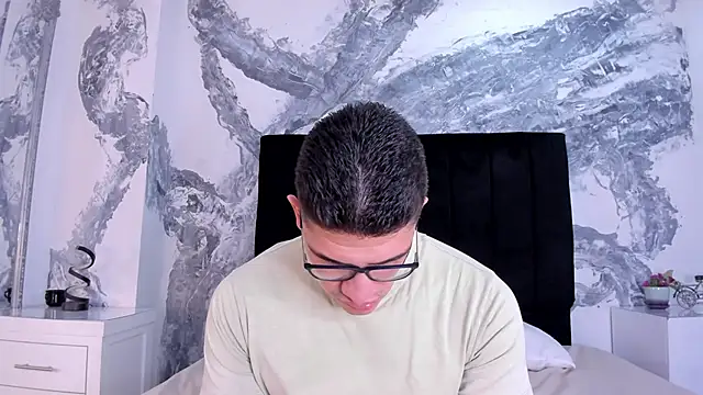 Snapshot of JeffDaltton chatting on 05/11/26, 12:22 JeffDaltton online show from 05/11/26, 12:22