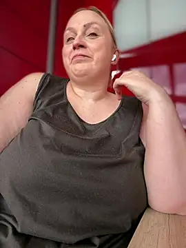 BBW Nora online show from 06/03/26, 11:02