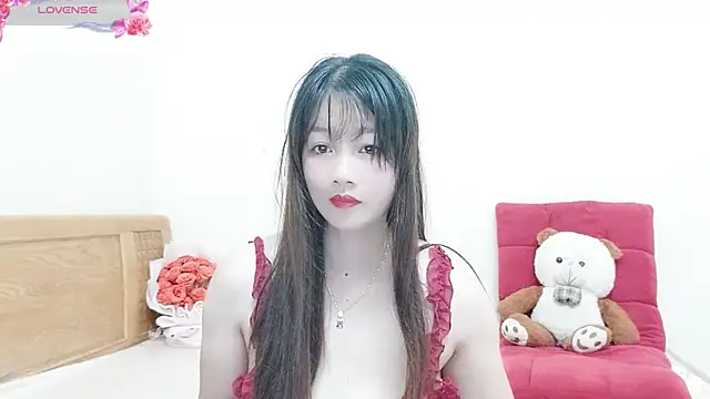 Snapshot of Holygirlsweet777 chatting on 09/11/25, 01:06 Holygirlsweet777 online show from 09/11/25, 01:06