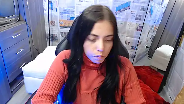 Snapshot of i_am_nina_ chatting on 02/07/25, 02:29 i am nina online show from 02/07/25, 02:29