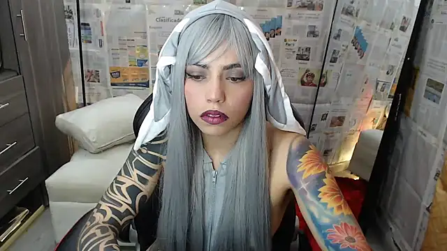 Snapshot of i_am_nina_ chatting on 03/18/25, 10:58 i am nina online show from 03/18/25, 10:58