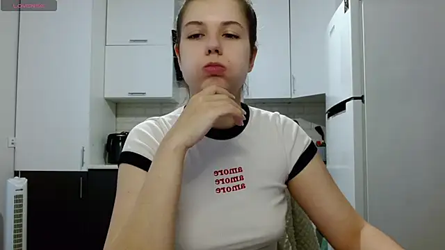 SayMeow  online show from 06/30/26, 04:46
