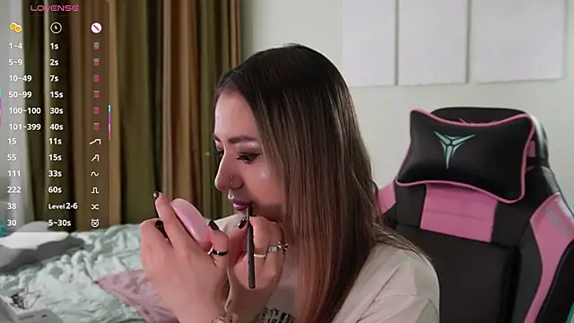 Fiona-Love online show from 11/23/25, 03:23