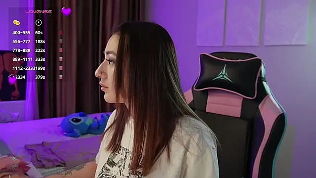 Fiona-Love online show from 05/17/26, 05:20