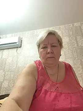 EffectFiona online show from 12/22/24, 11:41