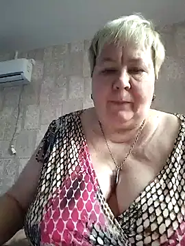 EffectFiona online show from 01/25/25, 11:34