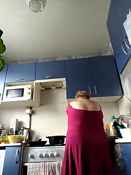 Snapshot of EffectFiona chatting on 11/23/25, 04:56 EffectFiona online show from 11/23/25, 04:56