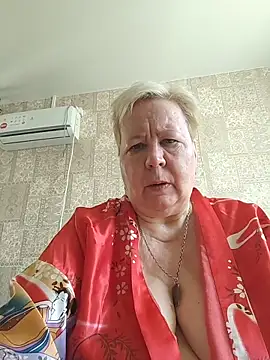 EffectFiona online show from 05/12/26, 04:31