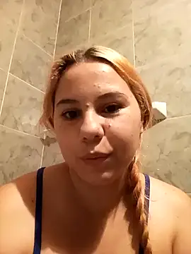 sexy couple29 online show from 02/11/25, 10:39